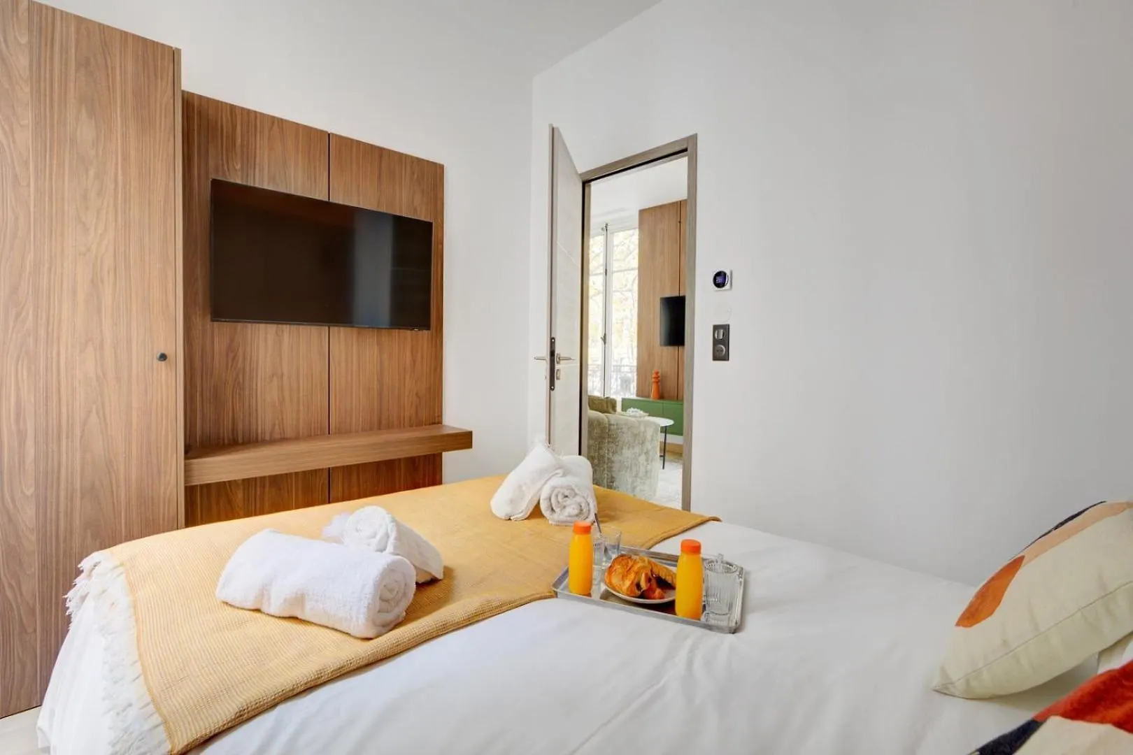 Apartment Bluestay 290 - Superbe Appartement A Paris 17